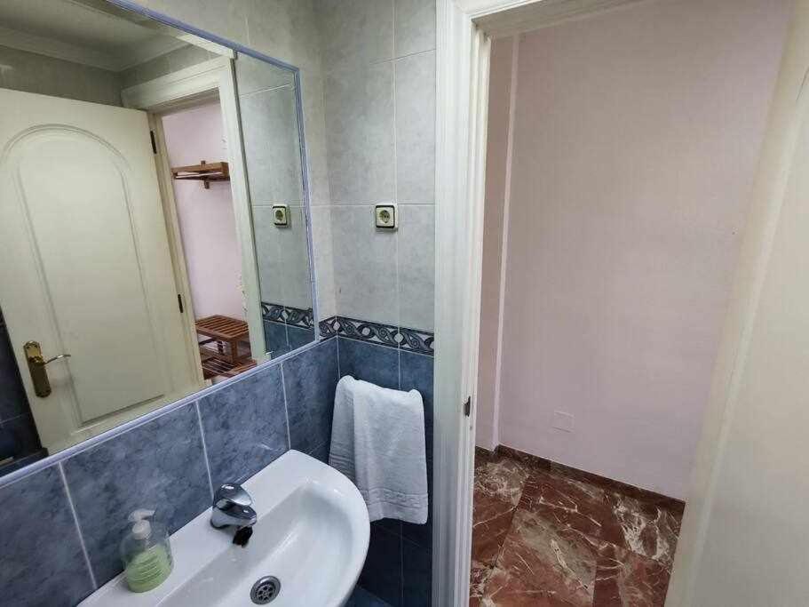 Fuengirola Frente Al Mar Apt Экстерьер фото