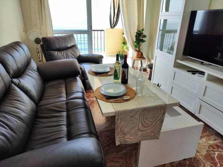 Fuengirola Frente Al Mar Apt Экстерьер фото